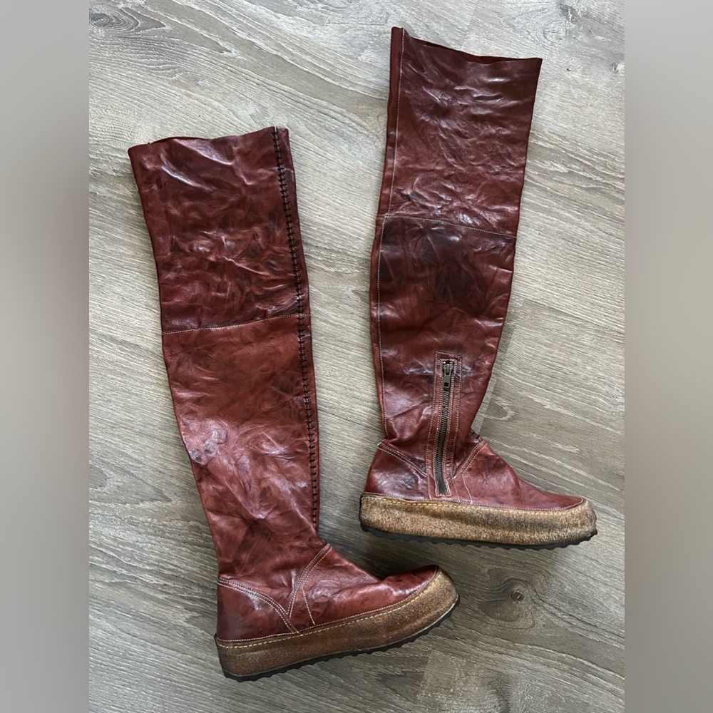 Free People maroon red crinkled leather  Tall Boots size 8